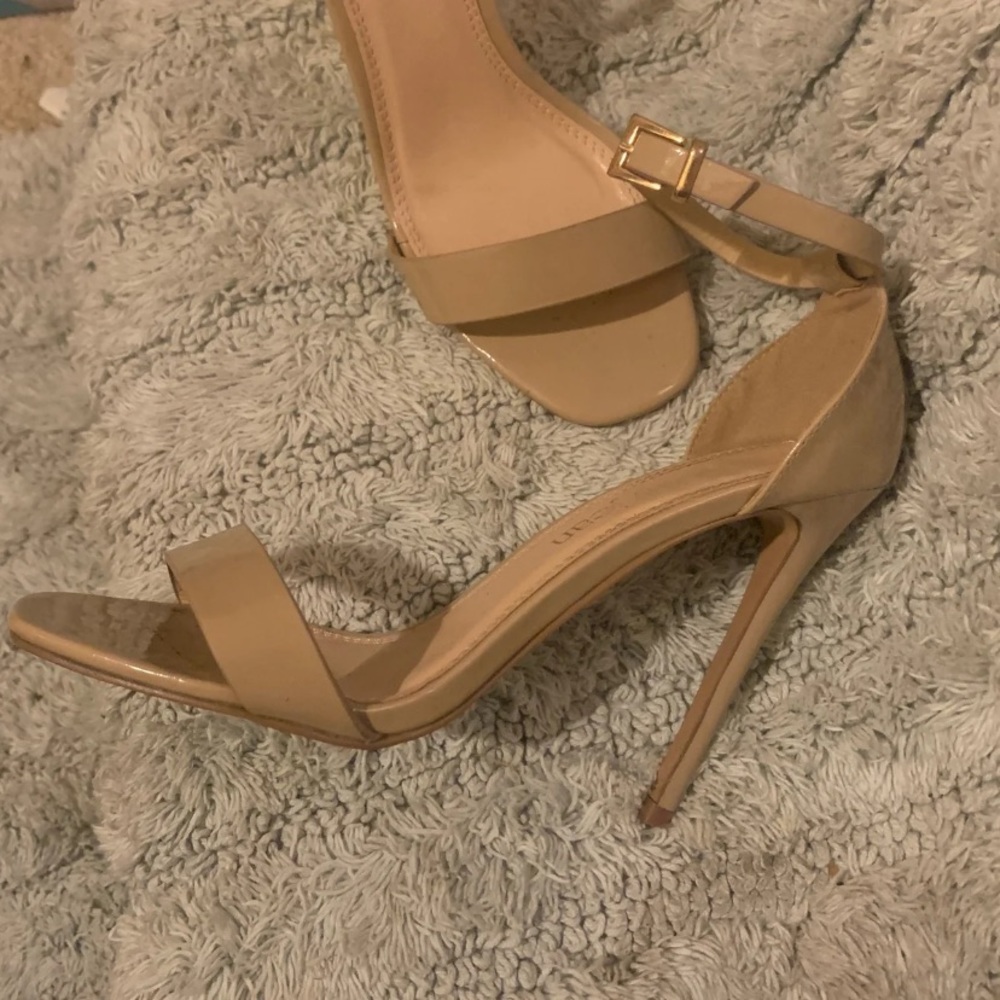 Cathy Jean Heels size 6